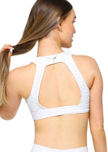 Load image into Gallery viewer, Crop Top V Wrinkle Variations