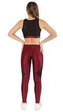 Load image into Gallery viewer, Rosewood Mesh Trilobal Tights
