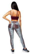 Load image into Gallery viewer, Animal Print Back Pocket Tights
